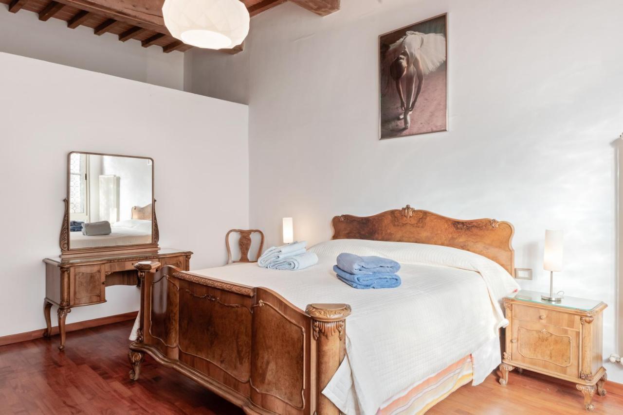 Exclusive Corso Italia Penthouse Apartment Pisa Luaran gambar