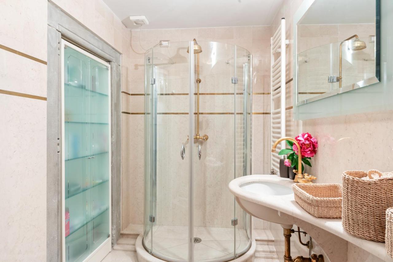 Exclusive Corso Italia Penthouse Apartment Pisa Luaran gambar